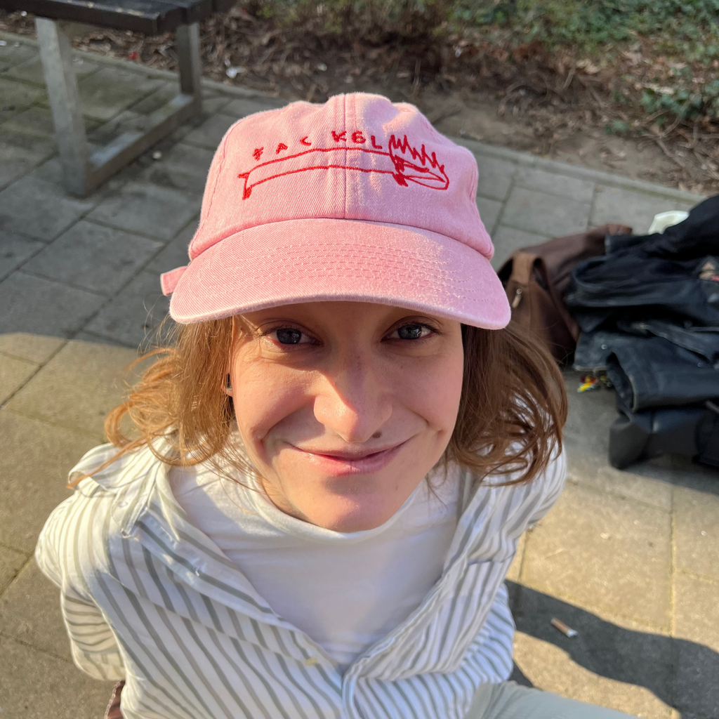Fackel Cap von myobscurevisions und Gianluca Scigliano