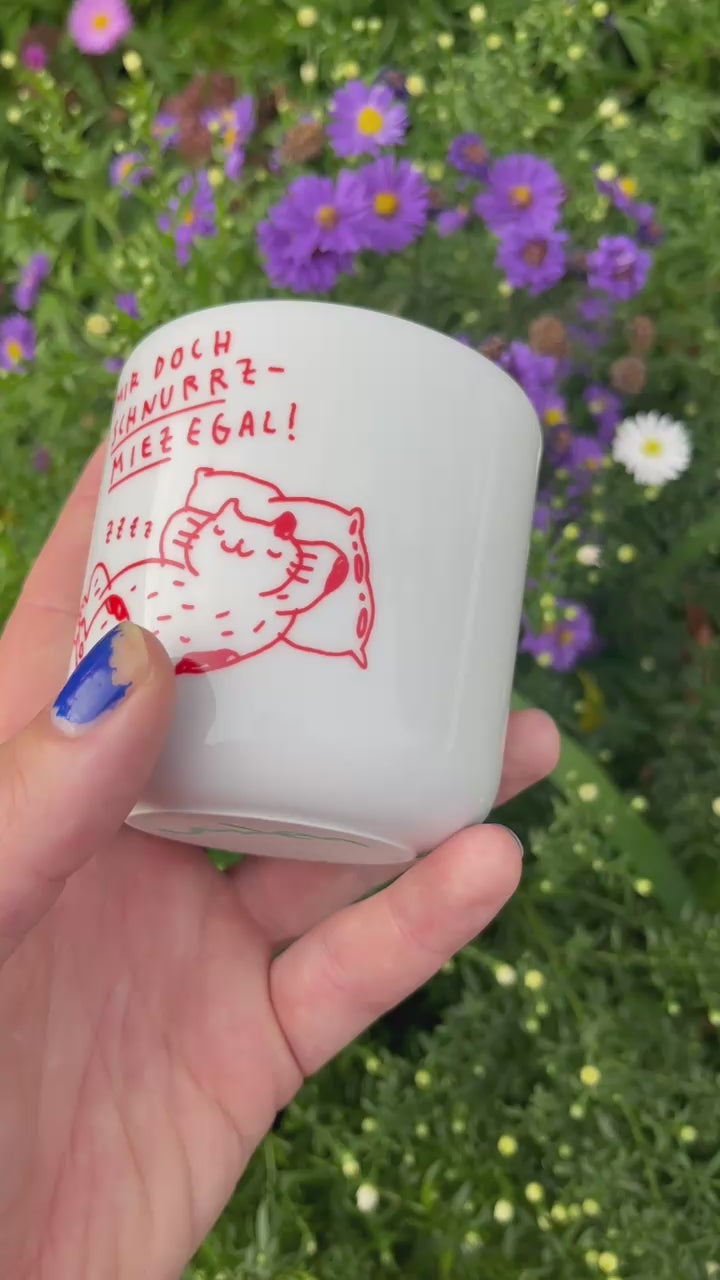Schnurrzmiezegal Tasse von Gianluca Scigliano