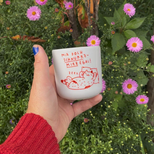 Schnurrzmiezegal Tasse von Gianluca Scigliano
